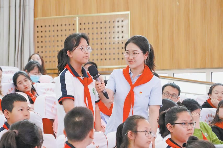 我市举行红领巾大讲堂活动