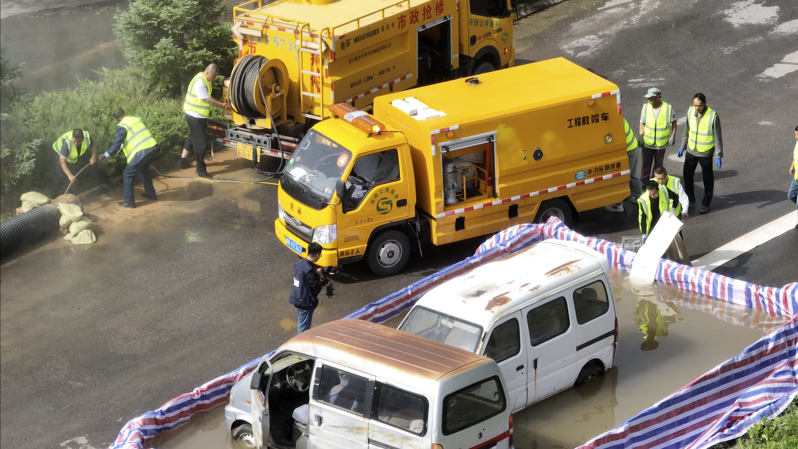 榆林城区开展2024年防汛应急抢险演练