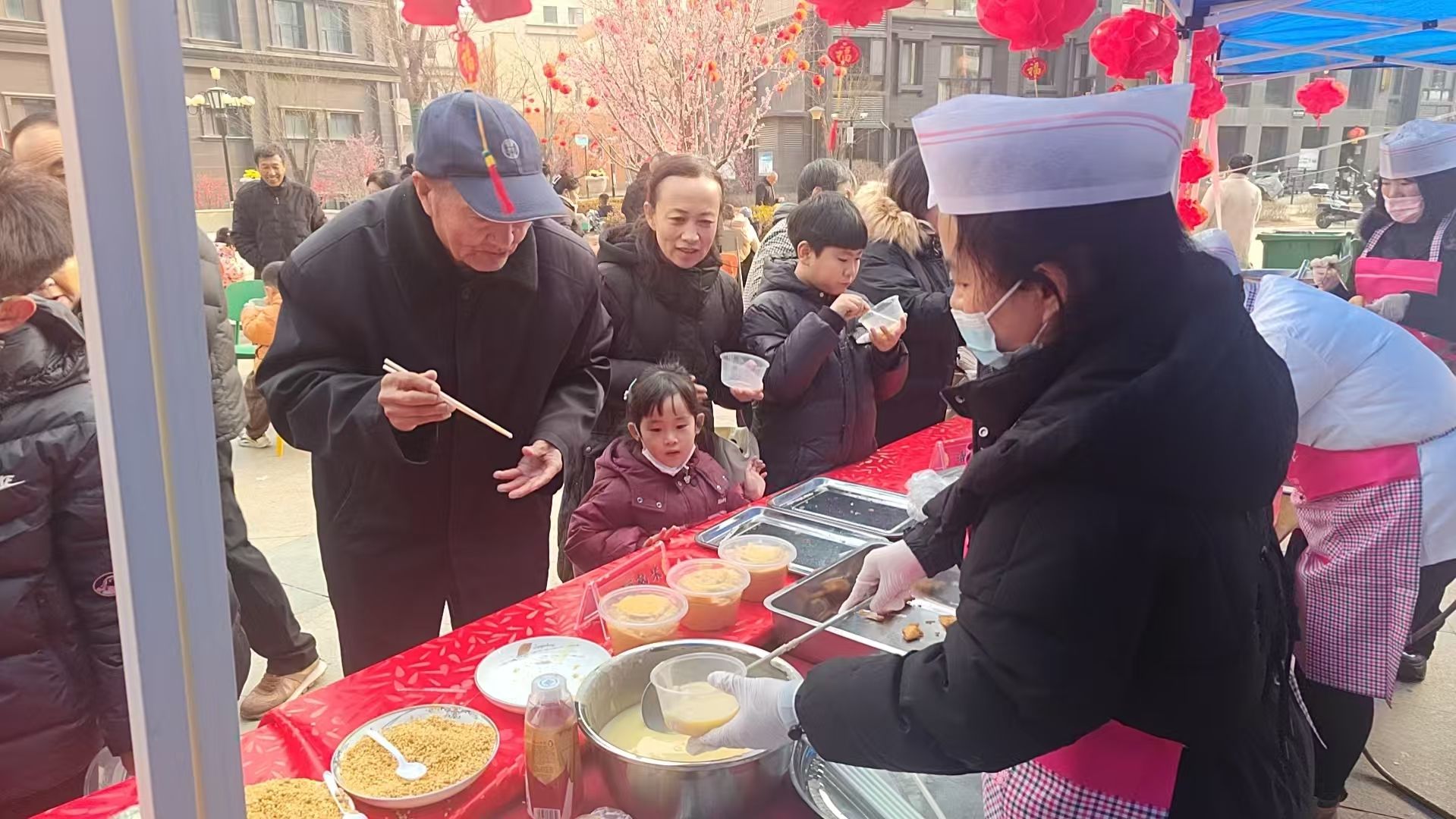 庆榆年 | 榆阳区畅达路社区开展“舌尖上的榆林年味·指尖上的文化自信”过大年系列活动
