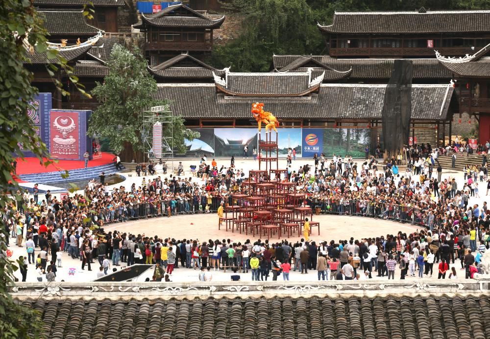 重庆彭水:高台狮舞展非遗 文旅融合焕生机