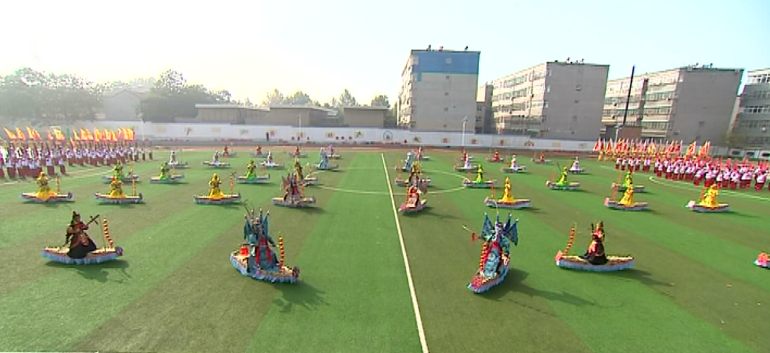 潼关黄河古战船在表演（本文图片来源于潼关县融媒体中心）