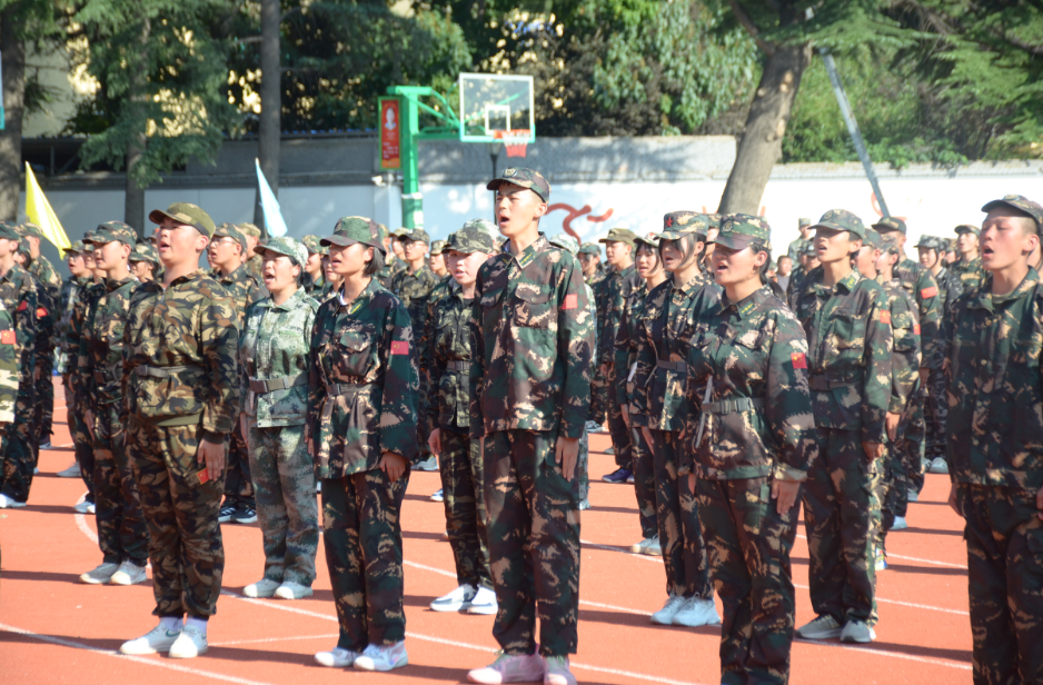 震彻云霄的口号