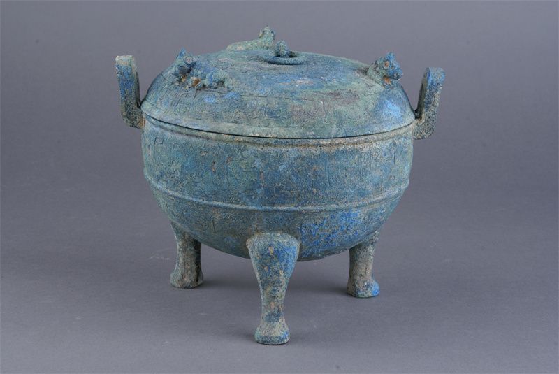 蟠虺纹铜鼎