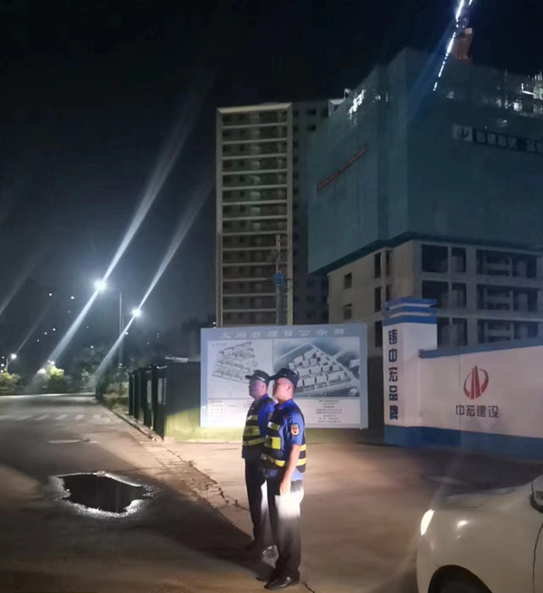 北站西侧设点值守严防违规拉运