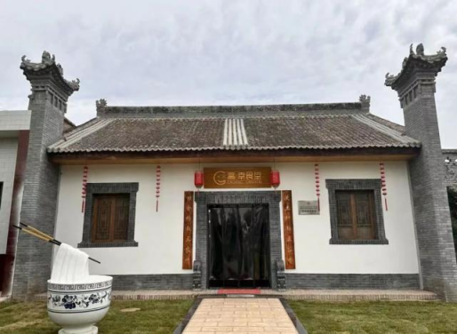 位于西安市高陵区东张市村的“高·幸食堂”