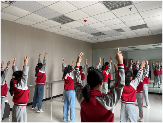 “太阳花关苗行动”舞蹈课