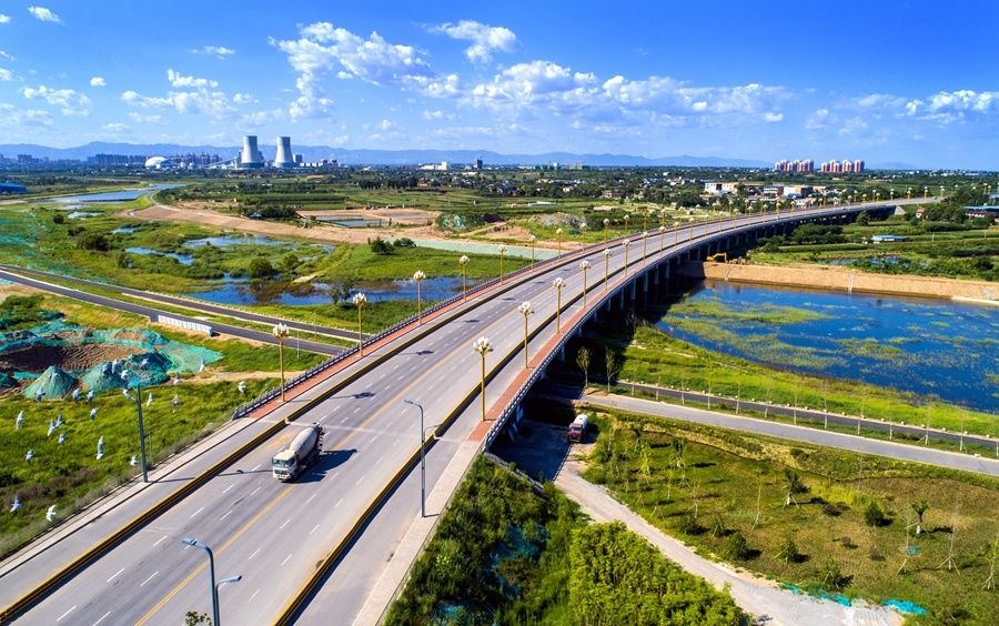 交通助力新鲜瓜果直达千家万户。