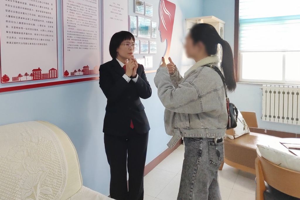 暖心闻无声调解让聋哑人感受到司法温情