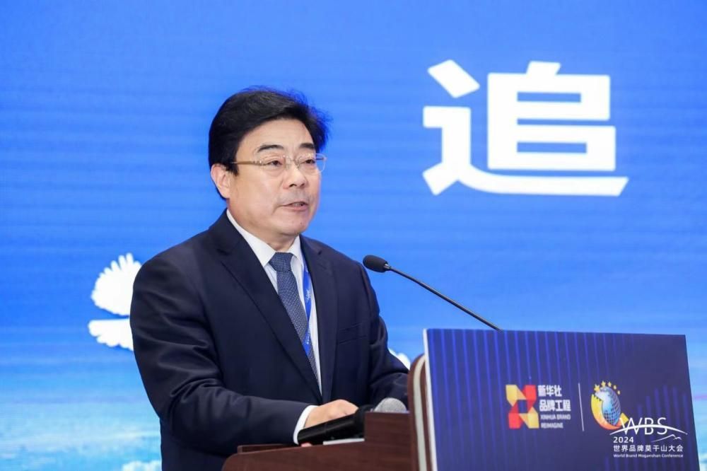 渭南市人民政府副秘书长,渭南高新区党工委书记蔡军在会上分享品牌