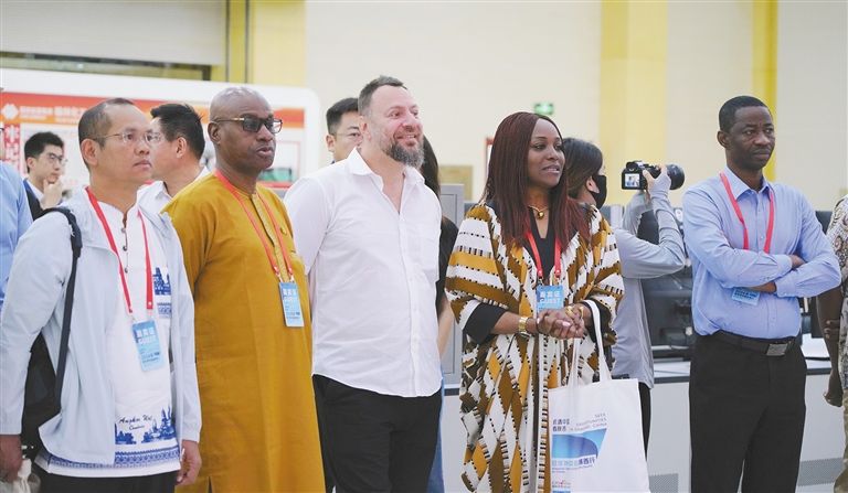 "这是一个走进陕西,了解中国的绝佳机会""机遇中国