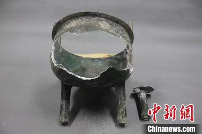 图为修复前的文物。(资料图,受访者供图)