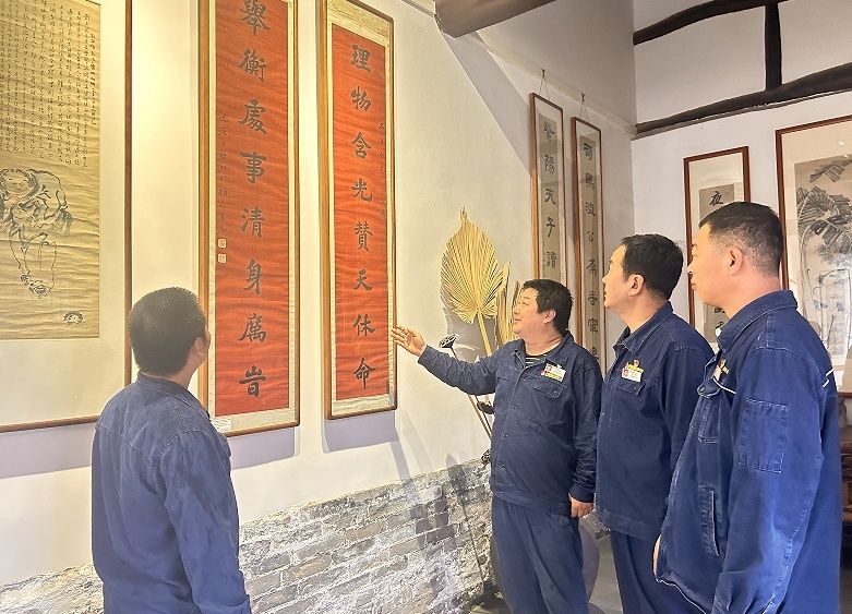 党员深入韩城市状元府廉政教育基地学习