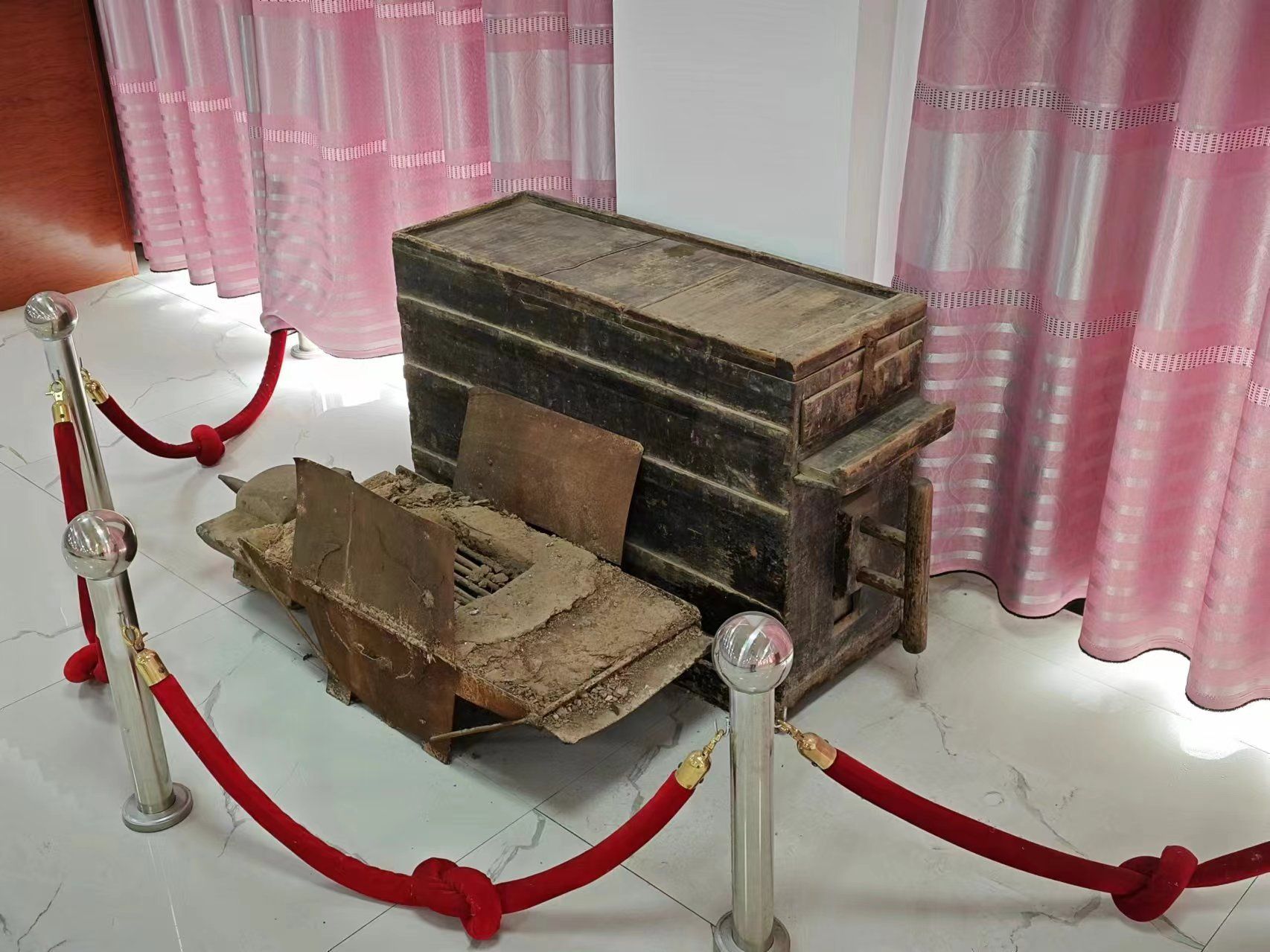 风箱炉灶展品