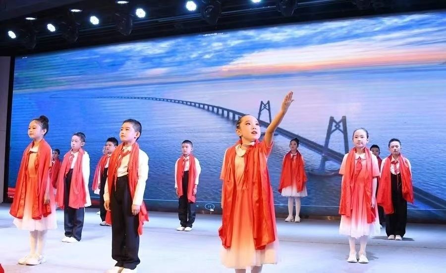 节目《盛世中国》（本文图片由渭南市临渭区委宣传部提供）